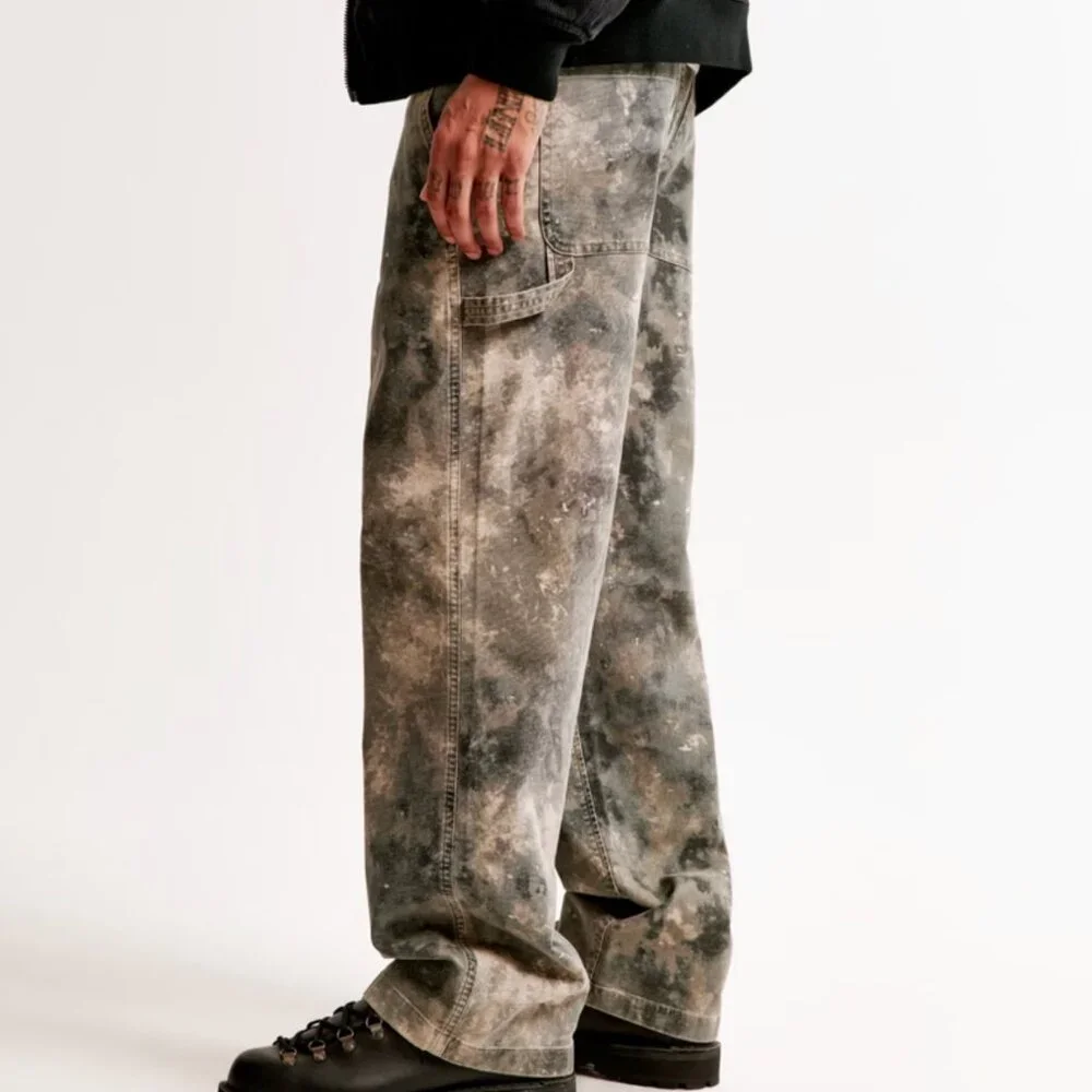 A&F Men's Baggy Workwear Pant, Dark Gray Camo Pattern, 32x28, EUC